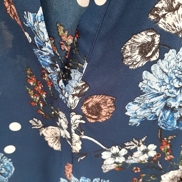 Blue Floral Blouse - Picture 3 of 4